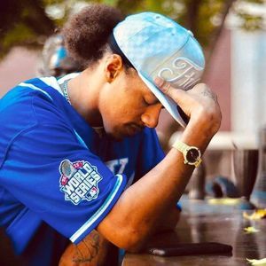 Meet your Posher, Dee